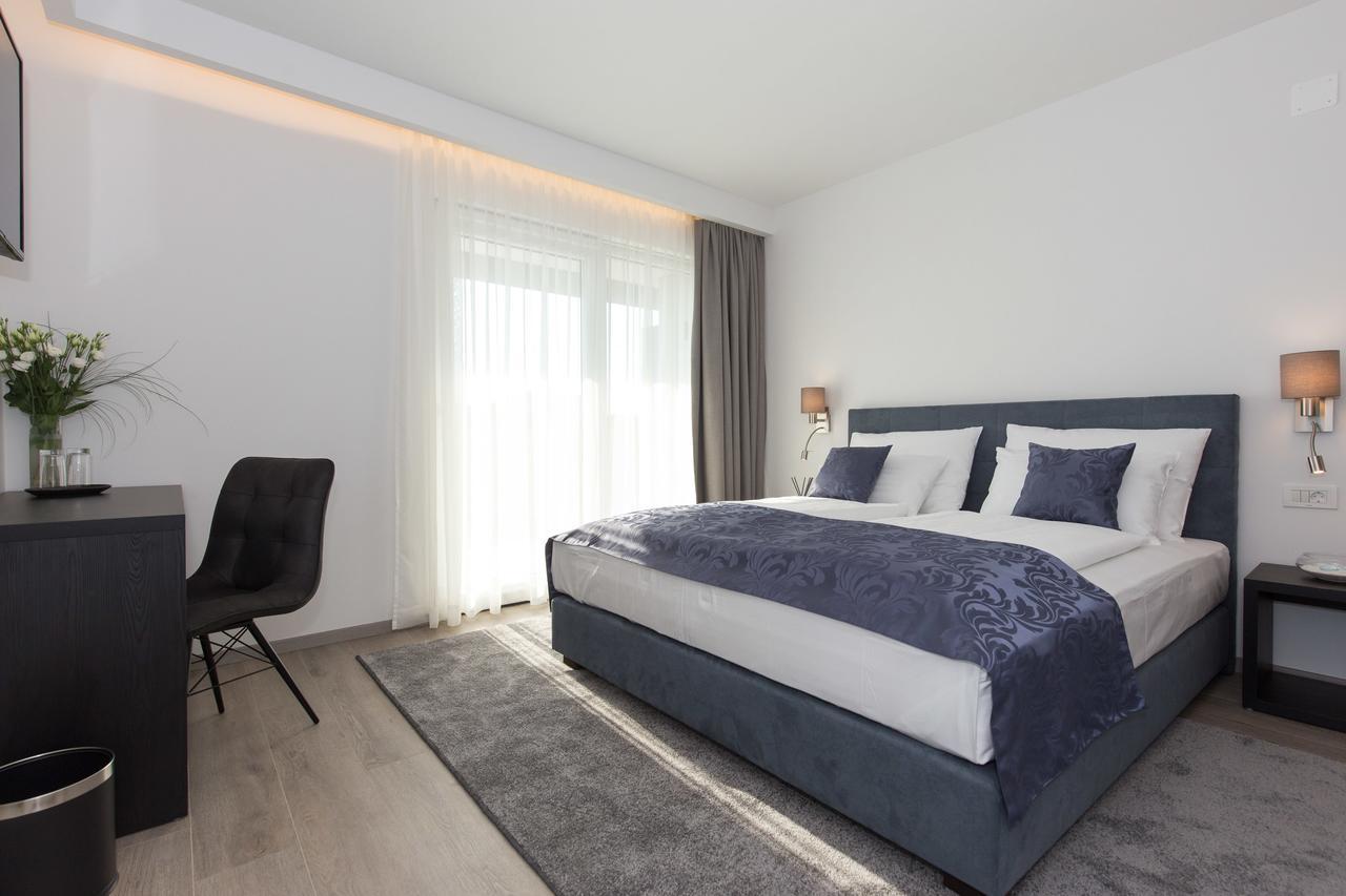 Pansion Leggero Bed and Breakfast Krk Town Exteriör bild